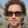 Leo Author
